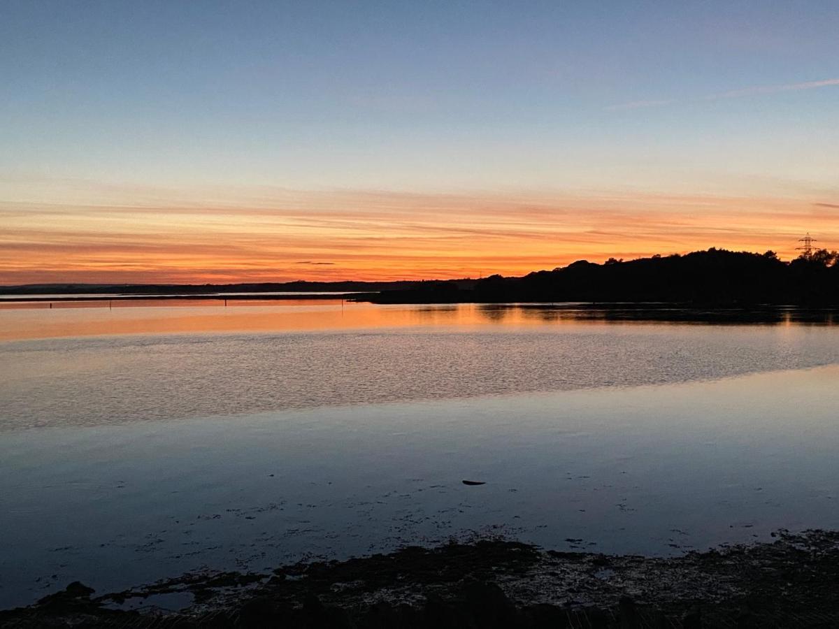 Juani Appartement Poole Buitenkant foto